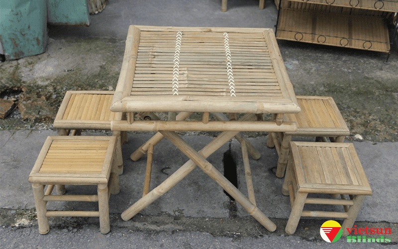 Việt Sun Blinds là một trong những đơn vị chuyên sản xuất, cung cấp bàn ghế tre quán nhậu, bàn ghế tre quán ăn hàng đầu tại TP.HCM. LH báo giá: 0909 62 7700